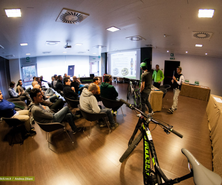 Inside: Cannondale Lefty